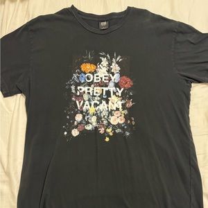 Vintage Men’s Obey Tshirt